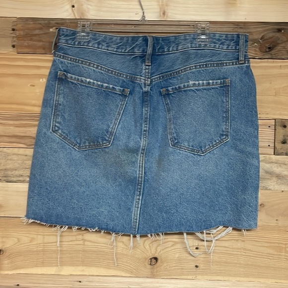 Old Navy size 12 Medium Wash Distressed Mini Denim Button Fly Non-Stretch Skirt - Picture 11 of 13